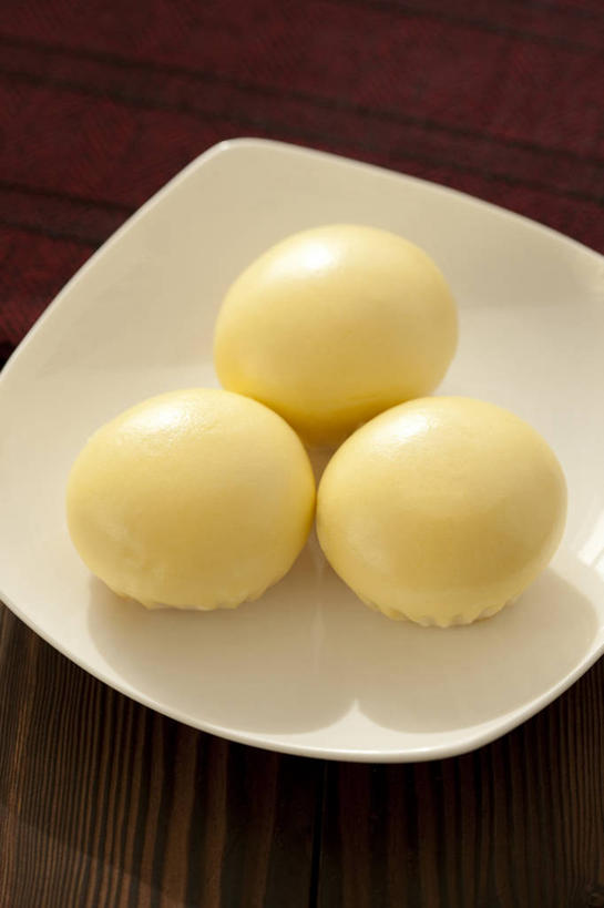 点心,无人,竖图,特写,桌子,静物,餐具,中国,亚洲,美味,食品,小吃,饮食,盘子,甜食,诱惑,摄影,膳食,东亚,蒸菜,彩图,影棚拍摄,流沙包