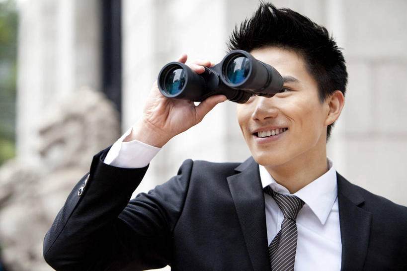 东方人,成年人,脸,头,脸颊,一个人,商务人士,商务男性,银行,笑,微笑,露齿笑,横图,室外,特写,白天,正面,衬衫,商务,快乐,幸福,骄傲,成功,信心,建筑,香港,中国,亚洲,仅一个男性,仅一个人,套装,正装,领带,拿着,注视,方向,刺激,肩膀,仅一个年轻男性,观察,看,职业,独立,办公大楼,个性,活力,探索,金融,投资,摄影,生活方式,观看,察看,享乐,成就,都市风光,关注,商务装,市区,工薪阶层,渴望,东亚,计划书,双筒望远镜,想法,金融区,男人,男性,年轻男性,亚洲人,中国人,年轻人,头部,脸部,脸蛋,面部,白领,上班族,彩图,衬衣,欢乐,办公室职员,财会