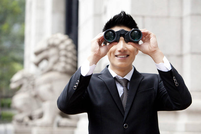 东方人,成年人,一个人,商务人士,商务男性,银行,笑,微笑,露齿笑,横图,室外,白天,正面,衬衫,商务,快乐,幸福,骄傲,成功,信心,建筑,狮子,雕塑,香港,中国,亚洲,仅一个男性,仅一个人,套装,正装,领带,拿着,注视,方向,刺激,仅一个年轻男性,观察,看,职业,独立,办公大楼,个性,活力,探索,金融,投资,摄影,生活方式,观看,察看,享乐,成就,都市风光,关注,商务装,市区,工薪阶层,渴望,东亚,计划书,策略,双筒望远镜,想法,金融区,男人,男性,年轻男性,亚洲人,中国人,年轻人,白领,上班族,半身,彩图,衬衣,欢乐,办公室职员,财会