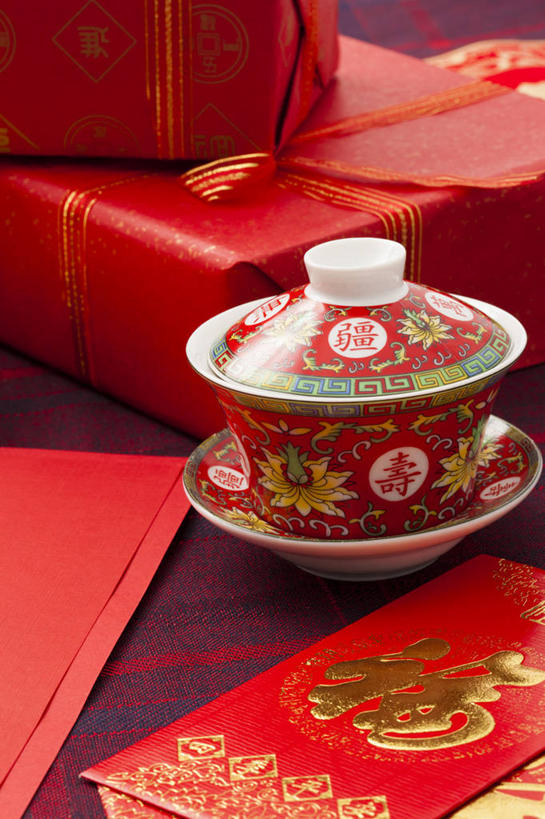 无人,竖图,运气,静物,礼物,北京,春节,亚洲,古典,祝福,传统,红色,福字,汉字,摄影,红包,中国文化,祝贺,东亚,东亚文化,古代文明,茶杯,彩图,影棚拍摄,传统文化,传统节日