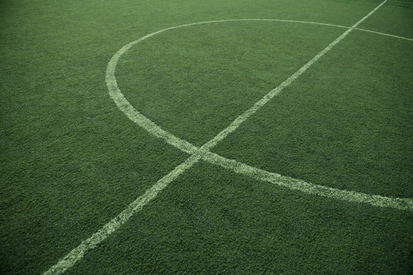 东方人,无人,足球场,横图,俯视,室外,白天,留白,锻炼,游戏,快乐,成功,比赛,运动,合作,团队,信心,竞争,橄榄球,草地,日光,亚洲,圆形,标志,瓷器,田地,速度,娱乐,运动器械,队伍,草,绿色,休闲,健身器械,安静,力量,平衡,宁静,协调,部分,体育运动,成就,健身器材,灵敏,田径运动,合伙,东亚,柔韧,北京市,美式橄榄球,耐力,人造草皮,体育,美式足球,亚洲人,中国人,彩图,高角度拍摄,健身,运动器材,独处