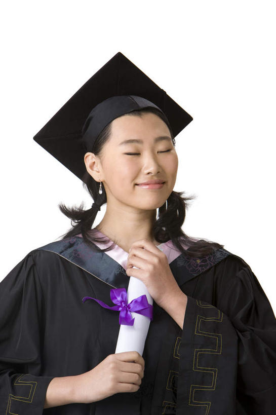 东方人,成年人,脸,头,脸颊,一个人,学生,站,竖图,白色背景,正面,满意,幸福,智慧,骄傲,成功,信心,中国,仅一个女性,文凭,教育,肩膀,摄影,流苏,影棚,知识,享乐,学士帽,毕业,成就,摄影棚,学士服,东亚,垂布,学士袍,年轻女性,女人,女性,亚洲人,中国人,年轻人,头部,脸部,脸蛋,面部,大学生,闭着眼睛,彩图,影棚拍摄,拍摄,大学,感知