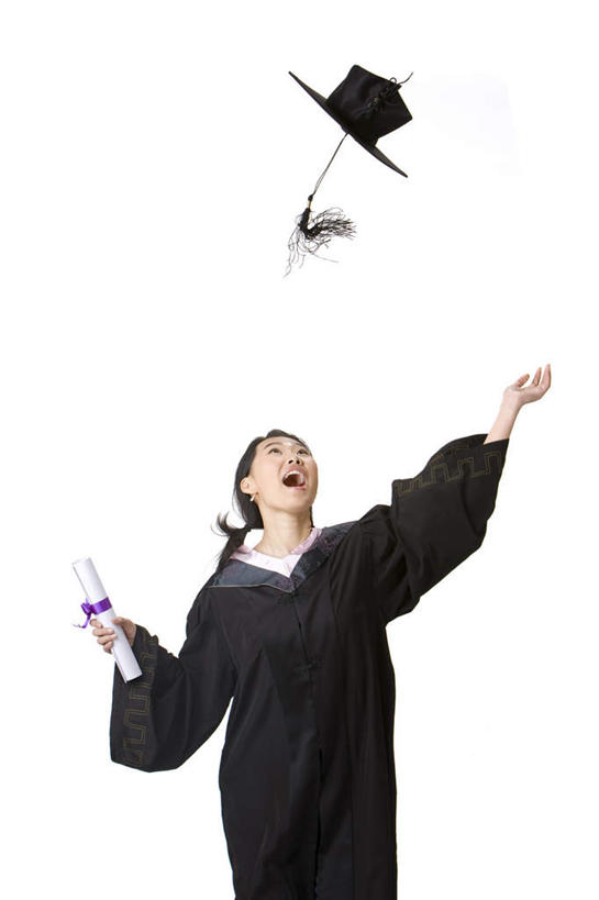 东方人,成年人,一个人,学生,站,竖图,白色背景,正面,幸福,智慧,骄傲,成功,信心,中国,仅一个女性,文凭,教育,刺激,乐趣,摄影,流苏,影棚,知识,享乐,学士帽,毕业,成就,摄影棚,学士服,东亚,垂布,学士袍,年轻女性,女人,女性,亚洲人,中国人,年轻人,大学生,扔,仰头,彩图,影棚拍摄,拍摄,大学