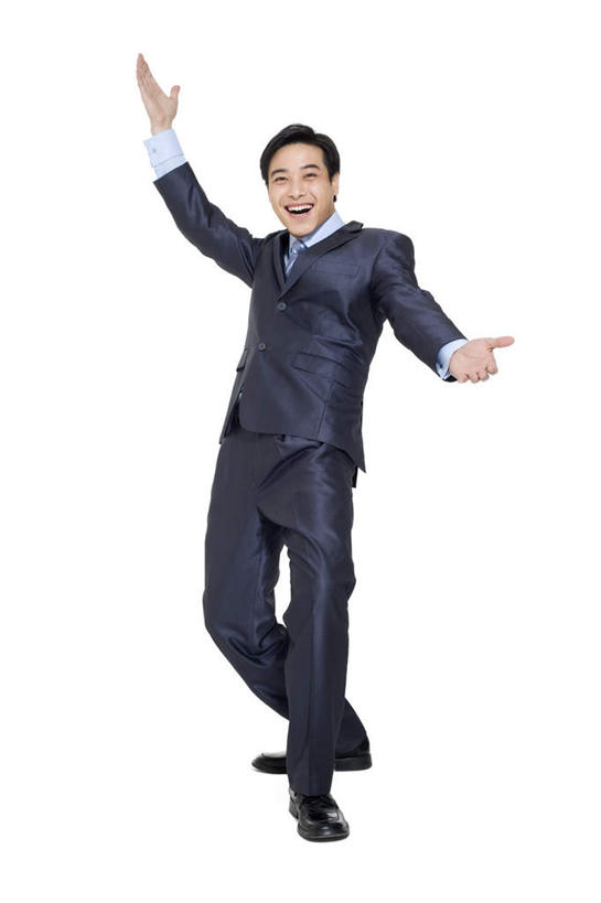 东方人,成年人,一个人,商务人士,商务男性,笑,微笑,露齿笑,竖图,留白,白色背景,正面,衬衫,商务,快乐,满意,兴奋,成功,信心,亚洲,仅一个男性,仅一个人,捆扎,套装,正装,瓷器,刺激,仅一个年轻男性,手势,职业,生活方式,享乐,愉悦,决心,问候,商务装,工薪阶层,东亚,北京市,男人,男性,年轻男性,亚洲人,中国人,年轻人,白领,上班族,张开手臂,彩图,影棚拍摄,衬衣,欢乐,办公室职员,打手势,动机,好消息