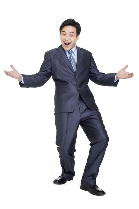 东方人,成年人,一个人,商务人士,商务男性,笑,微笑,露齿笑,竖图,留白,白色背景,正面,衬衫,商务,快乐,满意,兴奋,成功,信心,亚洲,仅一个男性,仅一个人,捆扎,套装,正装,瓷器,刺激,仅一个年轻男性,手势,职业,生活方式,享乐,愉悦,决心,问候,商务装,工薪阶层,东亚,北京市,男人,男性,年轻男性,亚洲人,中国人,年轻人,白领,上班族,张开手臂,彩图,影棚拍摄,衬衣,欢乐,办公室职员,打手势,动机,好消息