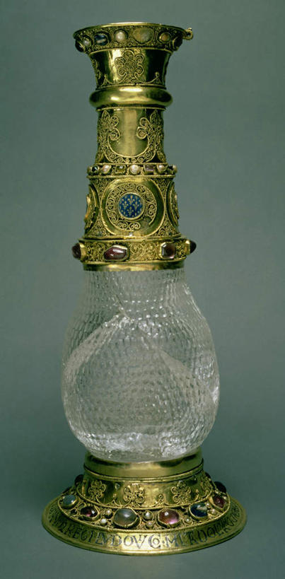 无人,竖图,室内,特写,白天,正面,静物,花瓶,珠宝,阴影,艺术,装饰,反射,影子,艺术品,玻璃制品,一个,玻璃瓶,瓶子,工艺品,金色,摄影,影棚,单个,工艺,华丽,修饰,美术,点缀,贵重,珍贵,宝石,富贵,忠诚,衬托,美观,雅致,雅观,富丽,名誉,荣华,名贵,宝贵,彩图,影棚拍摄,拍摄