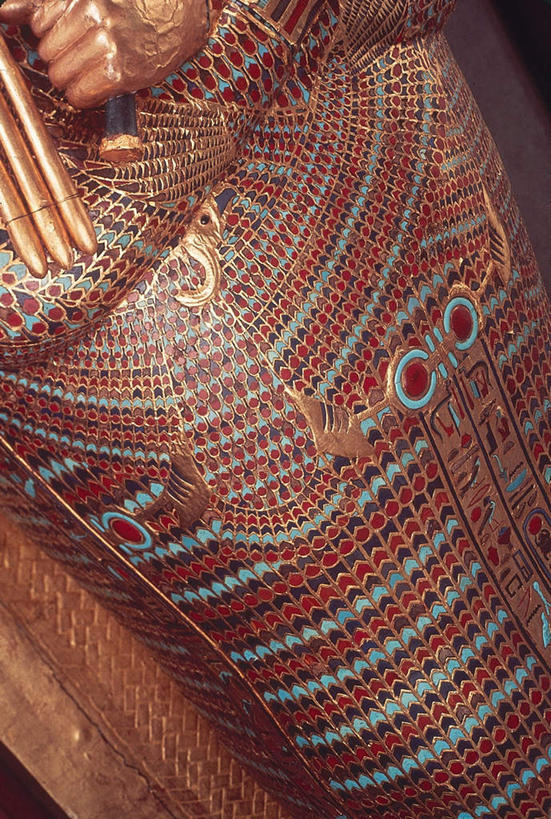 无人,竖图,室内,特写,白天,正面,旅游,度假,名胜古迹,标志建筑,城市,地标,建筑,鸟,野生动物,非洲,埃及,开罗,遗迹,装饰,鸟类,爬行动物,蛇,秃鹫,雕刻,首都,古迹,文物,娱乐,建设,古建筑,动物,享受,休闲,旅游胜地,放松,华丽,修饰,点缀,古埃及,冷血动物,凶猛,脊椎动物,长虫,棺材,古文明,北非,首府,阿拉伯埃及共和国,金字塔之国,棉花之国,衬托,美观,雅致,雅观,阿非利加洲,开罗省,雕镂,雕琢,镌刻,残暴,凶残,座山雕,秃鹰,狗头鹫,彩图,冷血