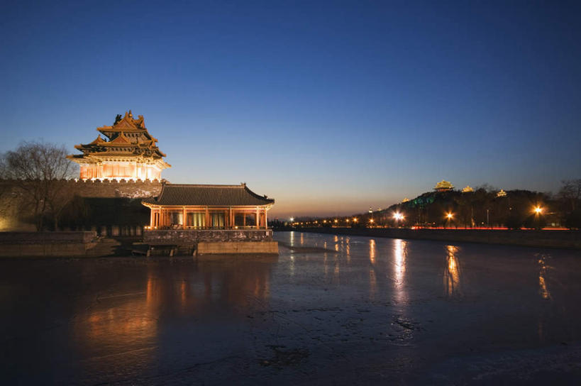 无人,家,故宫,宫殿,横图,室外,夜晚,正面,度假,河流,美景,水,植物,城市风光,城市,照明,北京,中国,亚洲,波纹,彩灯,房屋,屋子,河水,景观,水流,灯光,首都,娱乐,楼房,住宅,灯,树,树木,蓝色,绿色,蓝天,水纹,天空,灯具,紫禁城,波浪,天,享受,休闲,景色,放松,花灯,生长,成长,照亮,权利,照明设备,东亚,中华人民共和国,北京市,京,北平,华北地区,北京故宫博物院,彩图,房子