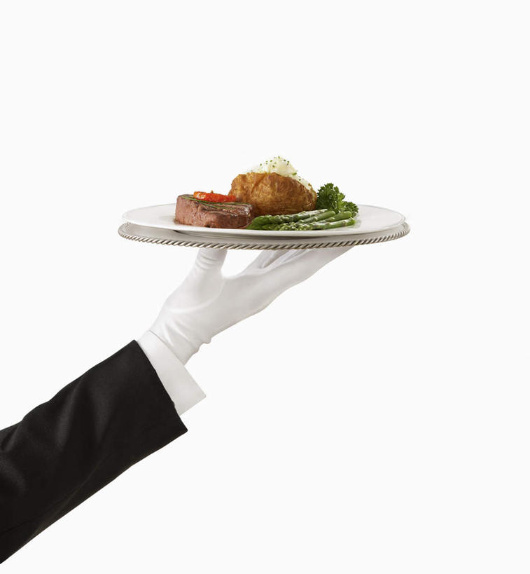 西方人,一个人,服务员,竖图,室内,特写,白天,背景,白色背景,正面,工作服,制服,烹饪,西餐,安全,芦笋,芹菜,蔬菜,土豆,餐具,欧洲,欧洲人,仅一个男性,仅一个人,一堆,许多,阴影,堆积,朦胧,模糊,新鲜,光线,碟子,盘,影子,调味,肉,香料,佐料,牛肉,料理,食品,防护,菜肴,美食,肉类,食物,仅一个年轻男性,一个,白色,盘子,手套,碟,西式,摄影,佳肴,有机食品,绿色食品,荷兰芹,欧芹,香芹,影棚,单个,堆,保护,配料,保险,肉食,法香,巴西利,洋香菜,洋芫荽,法国香菜,馍馍蛋,保全,周全,安稳,安定,作料,旱芹菜,番荽,防护手套,工作制服,配景,平安,男人,男性,年轻男性,白种人,服务生,侍者,猪尾巴,药鸡豆子,洋芋,石刁柏,山药蛋,蚂蚁杆,马铃薯,龙须菜,狼尾巴根,半身,布景,彩图,影棚拍摄,工作套服,拍摄