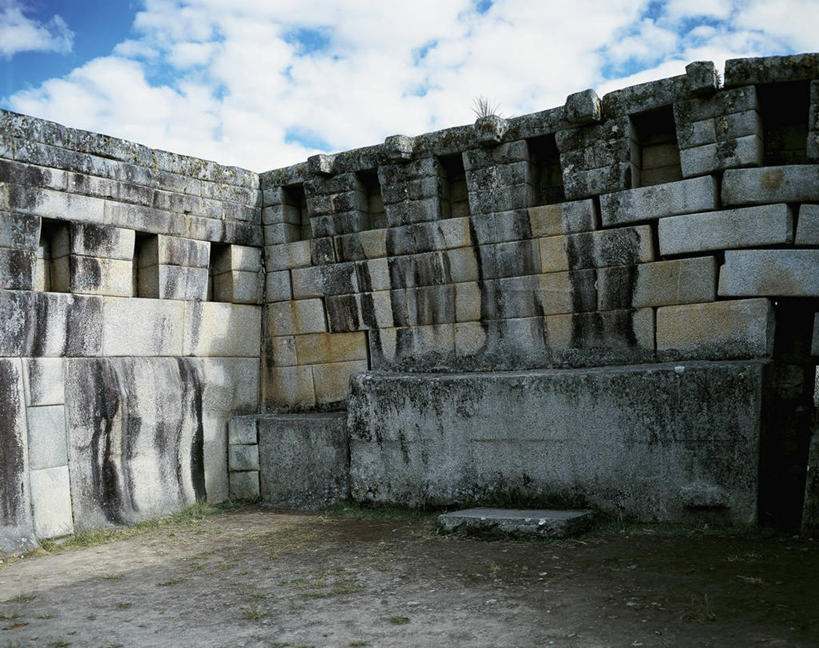 无人,横图,室外,白天,正面,仰视,建筑,秘鲁,历史,石墙,废墟,地标建筑,摄影,考古学,乌鲁班巴河谷,马丘比丘,彩图,低角度拍摄,拉美文明,过去