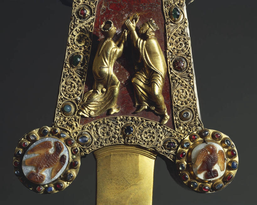 无人,横图,特写,灰色背景,艺术,标志,符号,标识,一个,红色,摄影,宗教,单个,部分,宝石,基督教,意大利文化,性别符号,使徒,灵性,彩图,影棚拍摄,男性符号