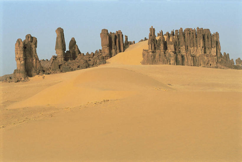 无人,横图,室外,白天,旅游,度假,美景,沙漠,非洲,乍得,沙子,地形,高原,景观,娱乐,天空,自然,享受,休闲,景色,放松,摄影,岩层,自然风光,万里无云,地质学,自然地理,岩石,彩图,旅行