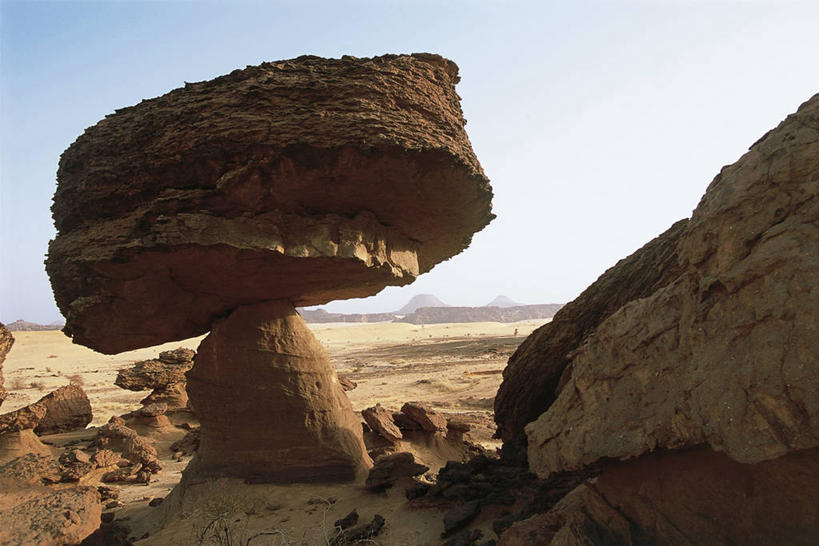 无人,横图,室外,白天,旅游,度假,美景,山,非洲,乍得,地平线,地形,景观,辽阔,地面,山谷,娱乐,风景,自然,享受,休闲,广阔,景色,放松,平衡,摄影,一望无际,环境,岩层,自然风光,延伸,天地相交,无边无际,一马平川,地质学,自然地理,岩石,彩图,旅行