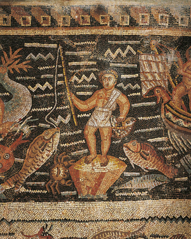 成年人,一个人,站,竖图,室内,白天,度假,海洋,美景,城市风光,城市,仅一个男性,花纹,图案,墙,景观,围墙,历史,娱乐,鱼类,古代,享受,休闲,景色,放松,摄影,手艺,古代文明,式样,美术工艺,钓竿,彩图,钓鱼