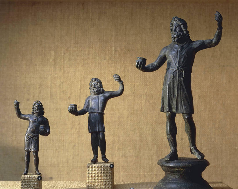 无人,横图,室内,白天,标志,符号,拿着,历史,标识,古代,三个,比较,摄影,宗教,多样,性别符号,古代文明,美术工艺,彩图,神,男性符号