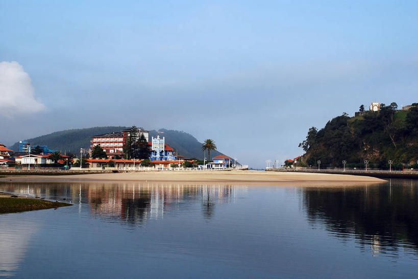 无人,横图,室外,白天,海洋,山,城市,西班牙,反射,海岸线,树,自然,摄影,阿斯图里亚斯,海滩,彩图