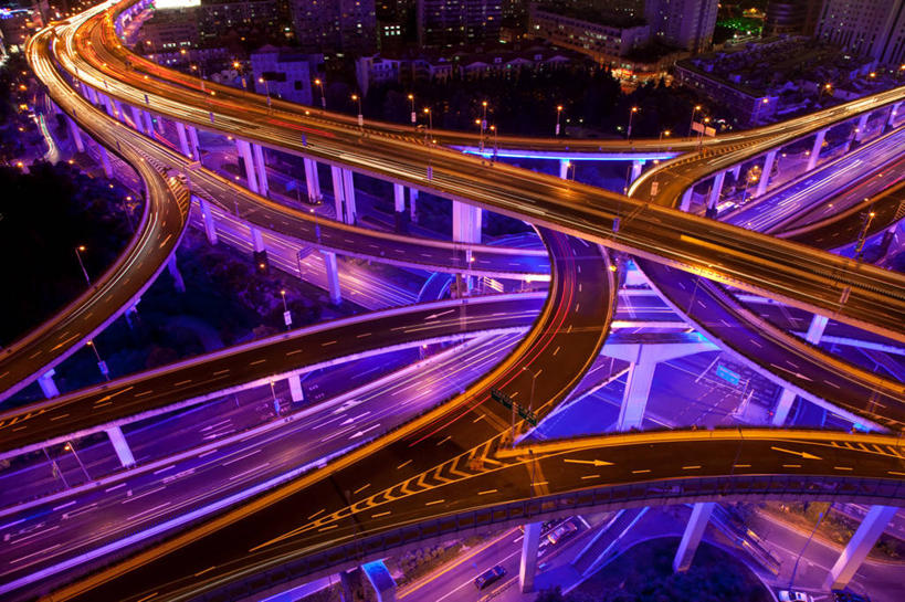 无人,横图,俯视,室外,夜晚,长时间曝光,度假,美景,城市风光,城市,建筑,立交桥,路,上海,景观,联系,娱乐,现代,紫色,享受,休闲,景色,放松,运输,摄影,照亮,高架道路,延安,彩图,高角度拍摄