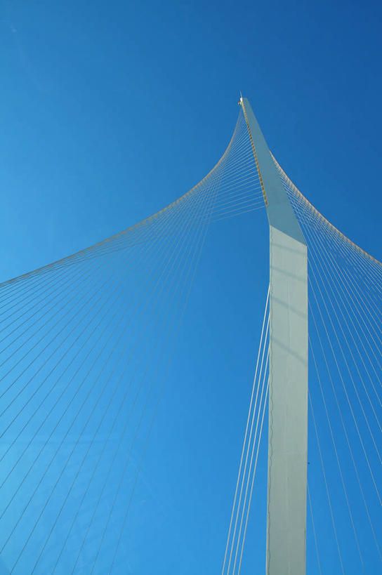 无人,竖图,室外,白天,仰视,城市,建筑,以色列,桥,首都,联系,天空,摄影,吊桥,中东,万里无云,耶路撒冷,钢缆,低角度拍摄,旅行