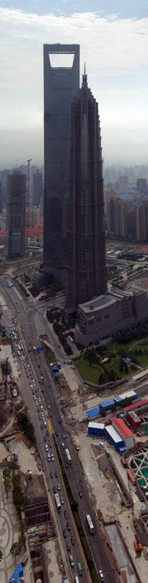 无人,竖图,全景,俯视,航拍,室外,白天,度假,美景,城市风光,城市,建筑,街道,摩天大楼,汽车,上海,景观,烟雾,云,娱乐,金茂大厦,享受,休闲,景色,放松,摄影,巨大,庞大,鸟瞰,宏大,硕大,伟大,金融区,彩图,高角度拍摄