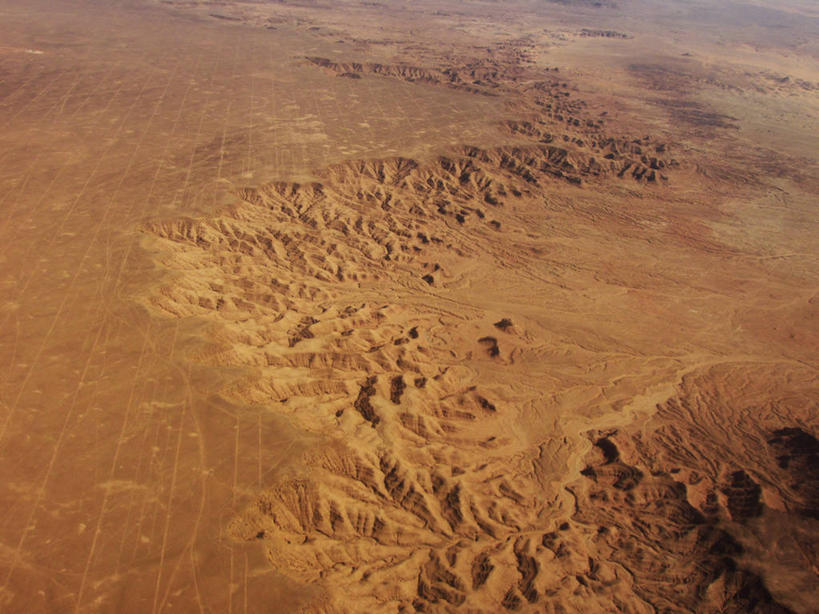 无人,横图,俯视,航拍,室外,白天,背景,沙漠,阿尔及利亚,沙子,地形,摄影,宁静,鸟瞰,彩图,高角度拍摄,全画面,全框架,全帧,全画幅