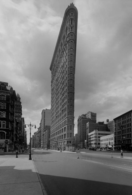 无人,竖图,黑白,室外,白天,城市,道路,建筑,街道,路,摩天大楼,公路,纽约,美国,人行道,曼哈顿,交通,古典,办公大楼,摄影,百老汇,纽约州,马路