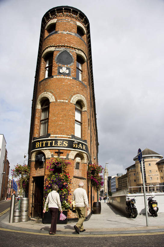 无人,酒吧,竖图,建筑,街道,英国,砖,首都,摄影,贝尔法斯特,彩图,旅行,传统文化