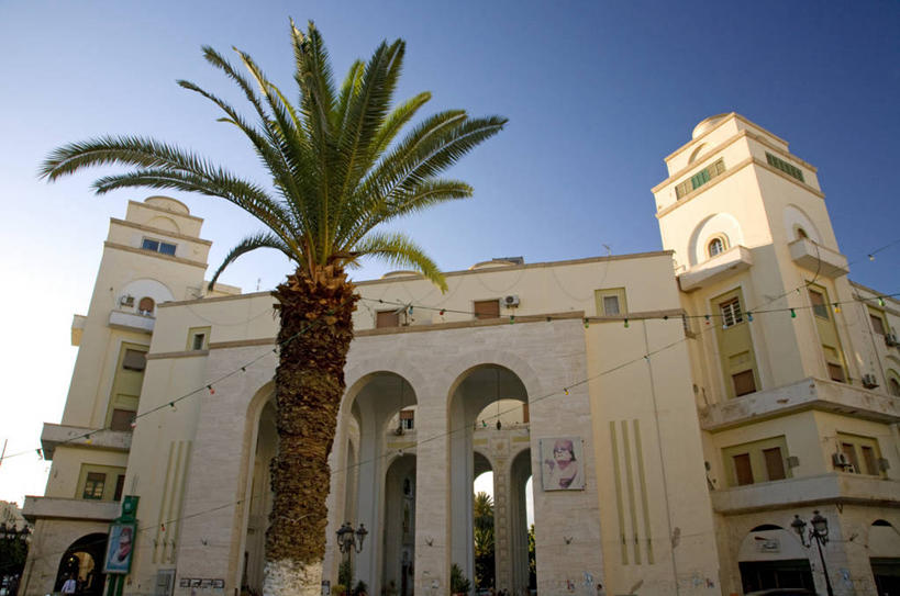 无人,商店,横图,购物,城市,建筑,棕榈树,非洲,利比亚,一群,许多,拱门,首都,很多,树,尺,摄影,住房,地中海文化,北非,彩图,咖啡馆