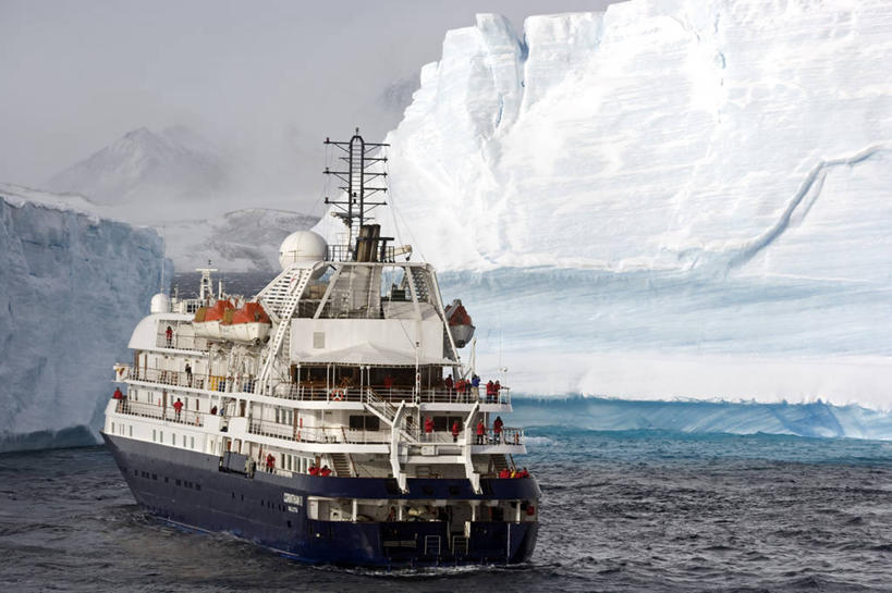 成年人,一个人,横图,法国,欧洲,仅一个女性,艺术,蜡笔,城镇,历史,画架,画笔,艺术家,摄影,展览,创造力,调色板,西欧,工作室,法兰西,作画,煤,法国文化,法兰西共和国,法兰西第五共和国,朗格多克.鲁西永,朗格多克.鲁西永大区,美术工艺,女人,彩图,美术工作室