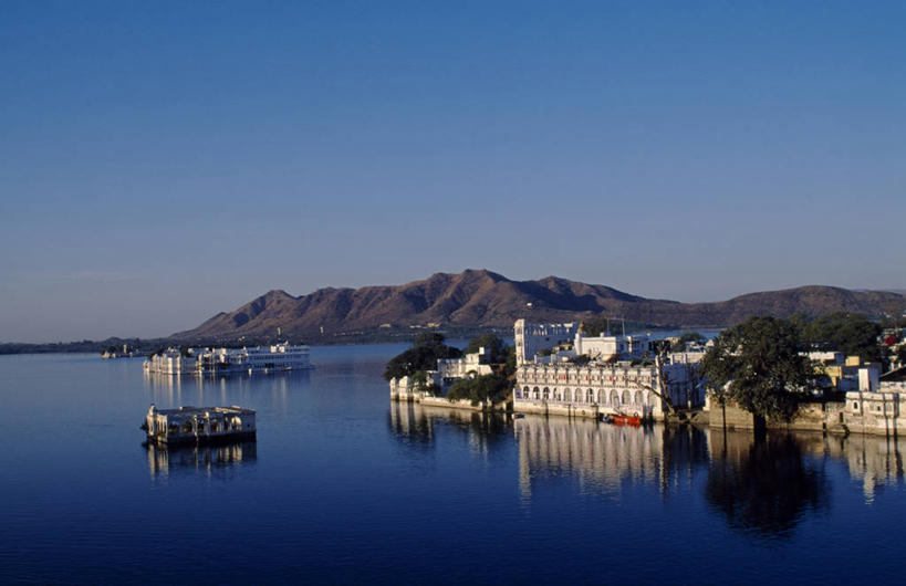 无人,宫殿,横图,室外,旅游,度假,湖,建筑,酒店,印度,亚洲,历史,摄影,宁静,乌代浦,湖上皇宫,休闲活动,彩图,旅行,传统文化