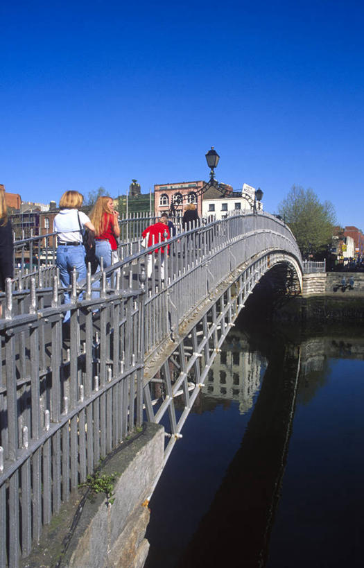 竖图,室外,城市,爱尔兰,欧洲,首都,摄影,西欧,爱尔兰共和国,利菲河,彩图,爱尔兰文化