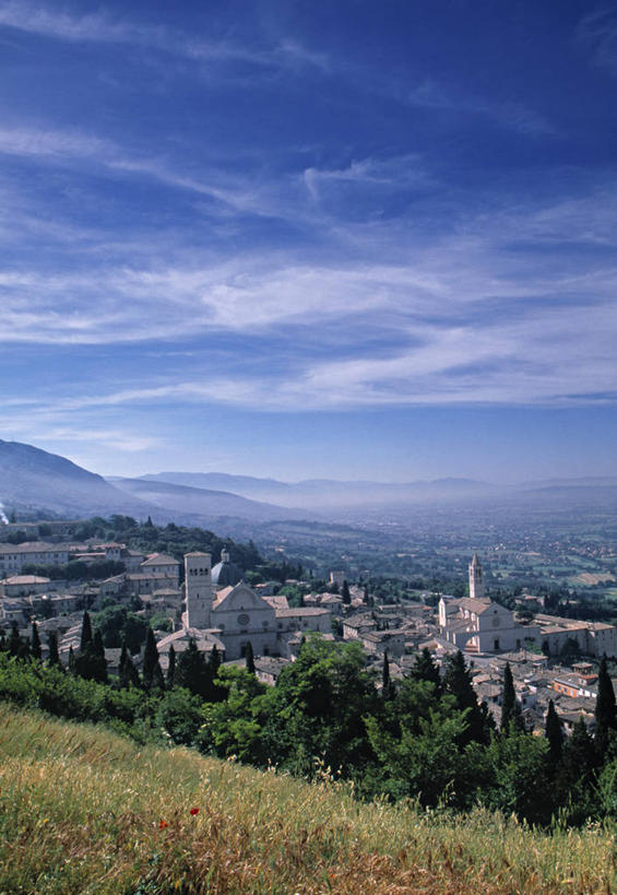 无人,教堂,竖图,室外,天际线,意大利,欧洲,乡村,摄影,宗教,西欧,南欧,意大利文化,翁布里亚大区,阿西西,彩图,大教堂