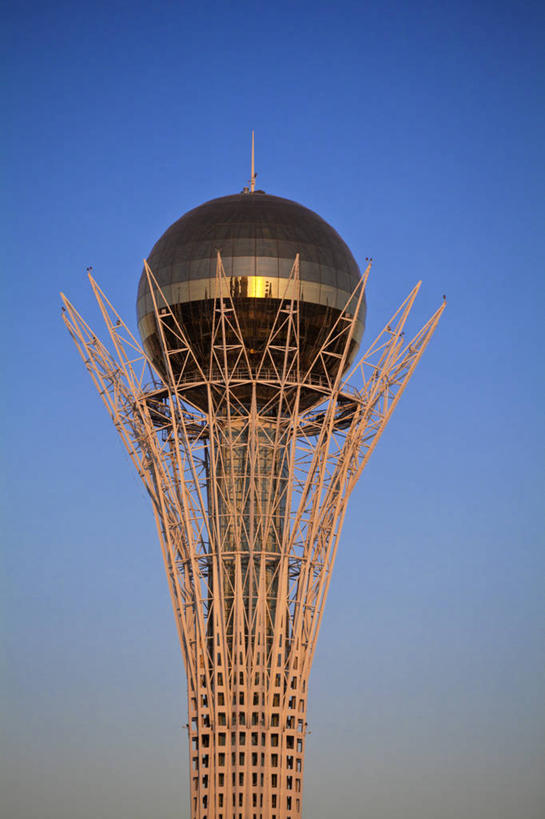 无人,竖图,方图,室外,白天,建筑,雕塑,哈萨克斯坦,塔,顶部,球体,摄影,宁静,万里无云,彩图