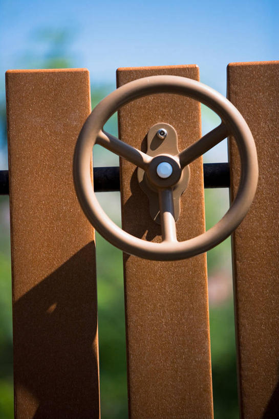 无人,家庭,家,竖图,室外,白天,建筑,游乐场,日光,美国,房屋,陆地,绿色,自然,社区,夏天,建造,环境,北美,攀登架