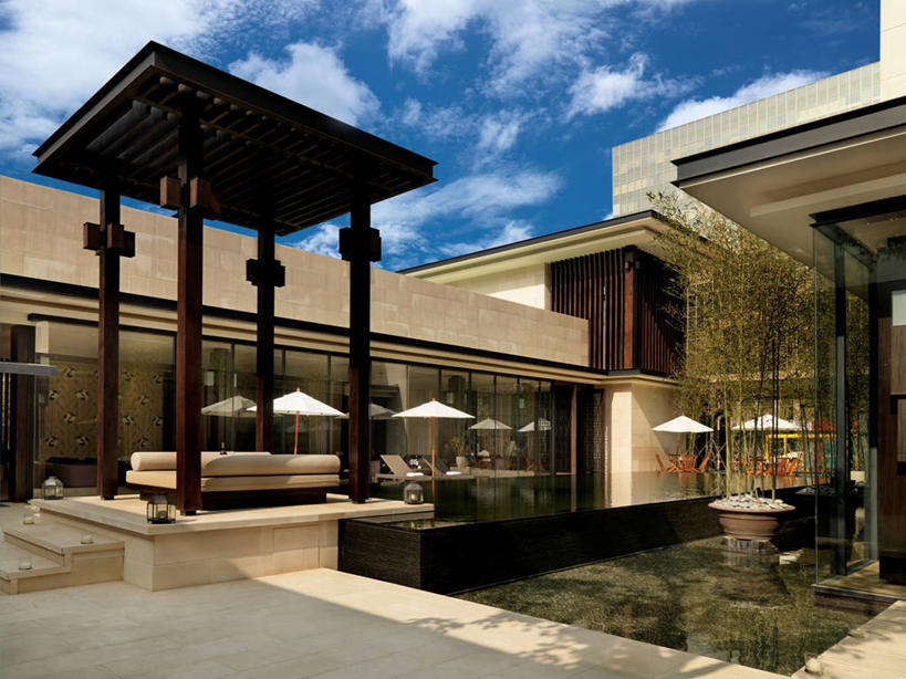 无人,游泳池,横图,室外,白天,水,建筑,台湾,日光,亚洲,球袋,伞,地形,水池,水面,现代,泳池,建造,台北