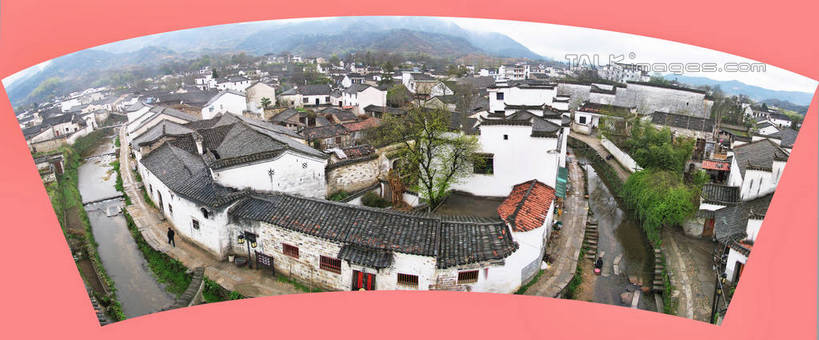 无人,家,横图,俯视,室外,白天,旅游,度假,河流,石头,美景,名胜古迹,山,山脉,水,植物,标志建筑,地标,建筑,中国,亚洲,阴影,遗迹,光线,石子,影子,房屋,屋子,河水,景观,山顶,山峰,水流,山峦,古迹,文物,娱乐,建设,古建筑,楼房,住宅,树,树木,蓝色,绿色,蓝天,天空,阳光,自然,群山,天,享受,休闲,旅游胜地,景色,放松,生长,晴朗,成长,自然风光,古文明,东亚,沉积岩,安徽,安徽省,查济,泾县,万里无云,中华人民共和国,华东地区,皖,宣城,宣城市,颠峰,极峰,水成岩,石块,岩石,晴空,晴空万里,彩图,高角度拍摄,房子,桃花潭镇,shtjw1