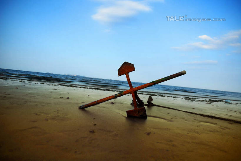 无人,横图,室外,白天,正面,旅游,度假,海浪,海洋,美景,沙滩,金属制品,南京,中国,亚洲,阴影,光线,金属,沙子,影子,海岸,景观,浪花,水平线,云,云朵,辽阔,海平线,沙地,云彩,娱乐,江苏,蓝色,白云,蓝天,天空,阳光,自然,海水,天,享受,休闲,广阔,景色,放松,晴朗,一望无际,自然风光,海景,东亚,江苏省,南京市,中华人民共和国,华东地区,苏,省会,船锚,无边无际,一马平川,石头城,大海,风浪,海,海水的波动,海滩,近岸浪,涌浪,晴空,彩图,水天相接,水天一线,shwf1