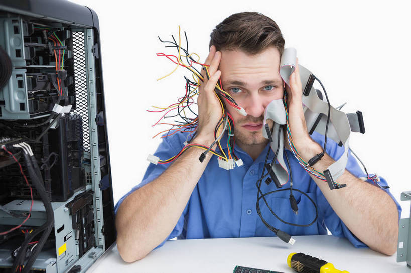 西方人,心脏,一个人,办公室,坐,横图,室内,白天,白色背景,正面,工作服,制服,失败,家具,桌子,欧洲,欧洲人,仅一个男性,仅一个人,撑,服装,沮丧,电力,电线,线,办公桌,电能,凌乱,线路,注视,仅一个年轻男性,衣服,蓝色,观察,看,难受,无奈,摄影,服饰,影棚,观看,电,失望,悲伤,电源,电源线,芯片,中央处理器,察看,混乱,撑着,伤心,难过,衣着,运算,穿着,关注,失落,核心,处理器,能量,颓废,办公家具,挫败,受挫,落败,落空,错过,失足,失意,失策,失算,颓丧,衰颓,悲哀,懊丧,颓靡,气馁,丧气,工作制服,衣饰,纷乱,缭乱,庞杂,败北,挫折,失利,计算机,男人,男性,年轻男性,白种人,坐着,半身,彩图,影棚拍摄,工作套服,拍摄