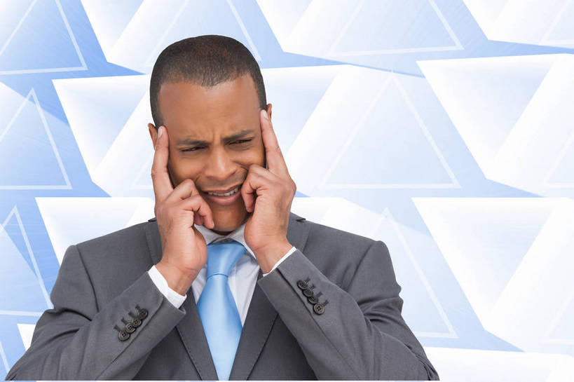 西方人,一个人,无人,商务人士,商务男性,站,横图,室内,白天,正面,衬衫,数码,科技,欧洲,非洲,黑人,欧洲人,仅一个男性,仅一个人,一排,许多,抱头,阴影,套装,梦幻,整齐,发光,反射,光束,网络,方格,格子,影子,领带,光亮,很多,高光,几何,计算机图形,合成,注视,排列,仅一个年轻男性,蓝色,白色,观察,看,站着,搭,观看,担忧,电脑合成图,数码合成图,察看,双手抱头,卫生,未来,象征,庄重,合成图,忧虑,搭着,队列,关注,发亮,商务装,身份,工薪阶层,憧憬,纯真,写实,具体,具象,正式,地位,洁净,捧首,捧头,光明,恬静,中间色,朴素,清白,担心,男人,男性,年轻男性,非洲人,白领,上班族,站立,半身,彩图,衬衣