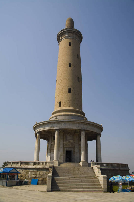 竖图,室外,白天,沙滩,城市风光,城市,建筑,大连,中国,亚洲,海边,城镇,旅游胜地,摄影,东亚,辽宁,海之韵广场,中华人民共和国,砂石,海,彩图,bj174