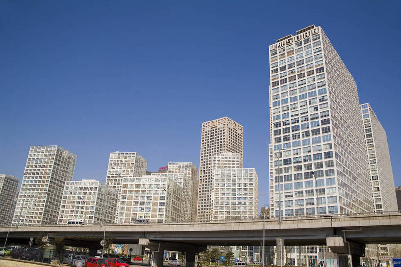 横图,彩色,室外,白天,旅游,度假,名胜古迹,天际线,城市风光,标志建筑,城市,大厦,地标,建筑,北京,中国,亚洲,遗迹,景观,建筑群,首都,都市,古迹,文物,娱乐,建设,现代,古建筑,现代建筑,地标建筑,楼宇,享受,休闲,旅游胜地,商务楼,放松,摄影,古文明,东亚,发展,中华人民共和国,北京市,京,北平,华北地区,繁荣,发达,旅行,朝阳门,北京CBD,北京商务中心区,中国北京大北窑,银河SOHO,bj174