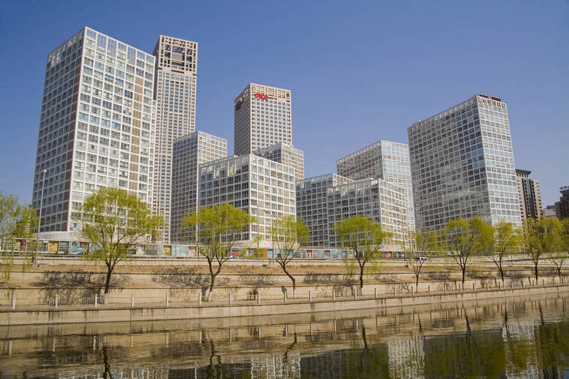 横图,彩色,室外,白天,旅游,度假,名胜古迹,天际线,城市风光,标志建筑,城市,大厦,地标,建筑,北京,中国,亚洲,遗迹,景观,建筑群,首都,都市,古迹,文物,娱乐,建设,现代,古建筑,现代建筑,地标建筑,楼宇,享受,休闲,旅游胜地,商务楼,放松,摄影,古文明,东亚,发展,中华人民共和国,北京市,京,北平,华北地区,繁荣,发达,旅行,朝阳门,北京CBD,北京商务中心区,中国北京大北窑,银河SOHO,bj174