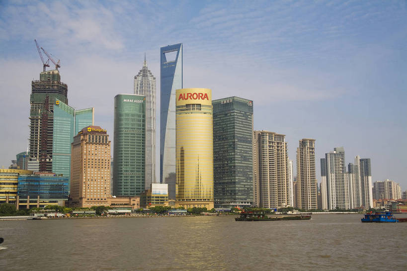 横图,全景,彩色,室外,白天,办公楼,河流,大厦,建筑,上海,中国,亚洲,黄浦江,浦东,白云,蓝天,外滩,远景,摩天大厦,摄影,环球金融中心,金融中心,东亚,中华人民共和国,江,大楼,bj174