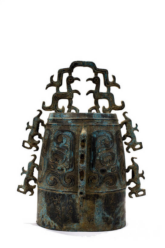 竖图,彩色,静物,中国,雕刻,图片,文化遗产,乐器,艺术品,历史,文物,装饰品,古代,一个,摄影,单个,古董,打击乐器,中国文化,东亚,编钟,青铜器,古远,古代文明,美术工艺,影棚拍摄,传统文化,bj174