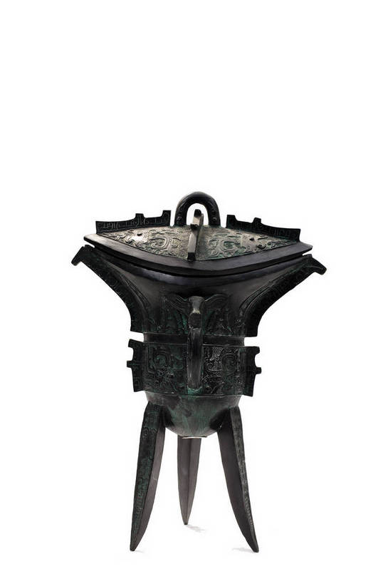 竖图,彩色,静物,杯子,金属制品,中国,金属,雕刻,图片,文化遗产,艺术品,历史,文物,装饰品,古代,一个,酒杯,摄影,单个,古董,中国文化,东亚,青铜,青铜器,古远,古代文明,美术工艺,影棚拍摄,传统文化,青铜制品,晨肇宁角,角,bj174