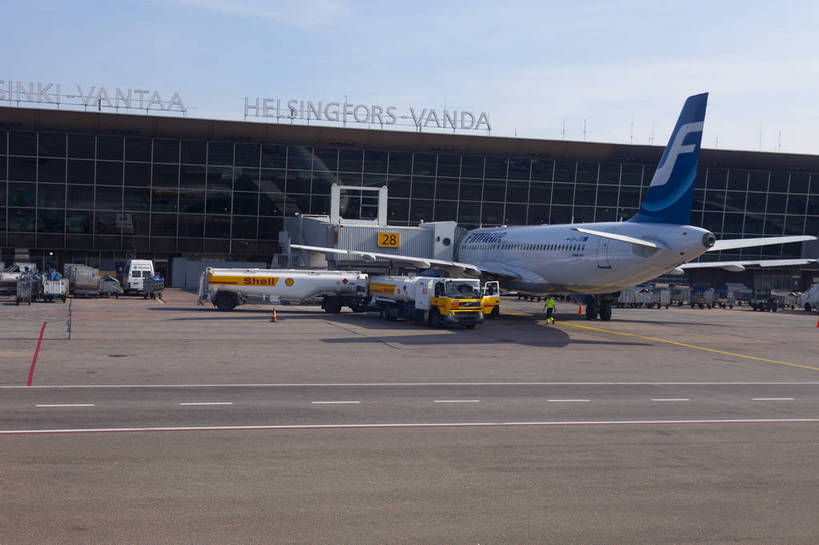 机场,横图,彩色,室外,白天,旅游,城市风光,城市,飞机,建筑,芬兰,游人,图片,辉煌,现代建筑,旅游胜地,摄影,经济,文明,航班,发展,繁荣,赫尔辛基,赫尔辛基万塔机场,旅行,万塔机场,bj174