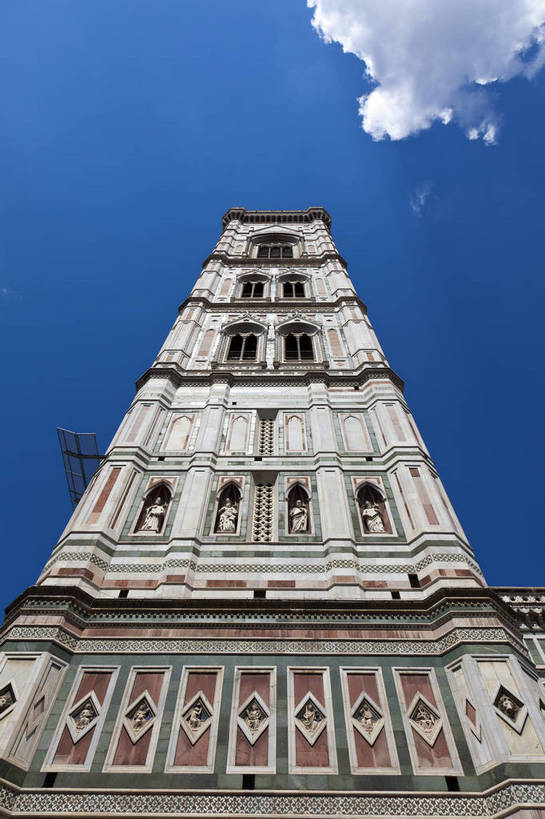 教堂,竖图,彩色,室外,特写,白天,旅游,度假,名胜古迹,标志建筑,地标,建筑,意大利,佛罗伦萨,遗迹,艺术,彩绘,浮雕,图片,建筑群,古典,古迹,文物,娱乐,建设,古建筑,地标建筑,享受,休闲,旅游胜地,放松,摄影,文明,古文明,世界文化遗产,圣母百花大教堂,古代文明,旅行,传统文化,bj174