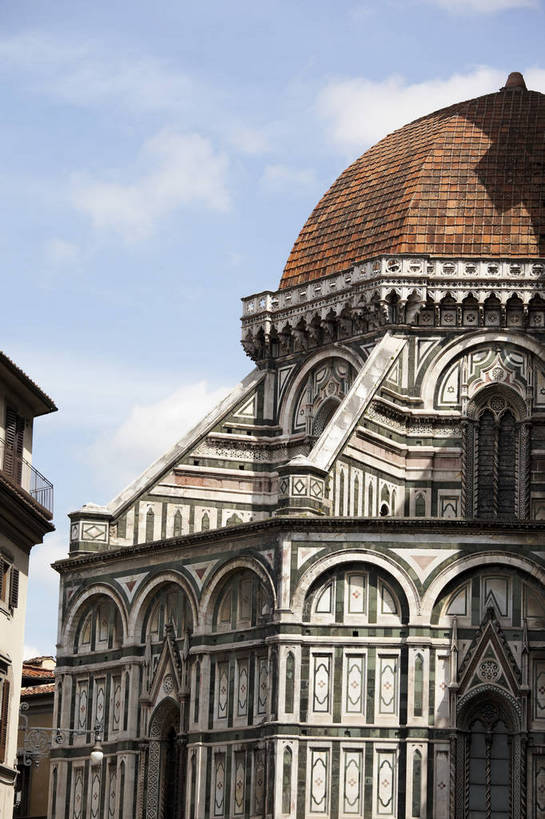 竖图,彩色,室外,特写,白天,旅游,度假,名胜古迹,标志建筑,地标,建筑,意大利,佛罗伦萨,遗迹,艺术,图片,建筑群,礼堂,古典,古迹,文物,娱乐,建设,古建筑,圆顶,地标建筑,享受,休闲,旅游胜地,放松,竖,摄影,文明,古文明,哥特式建筑,世界文化遗产,旅行,传统文化,bj174