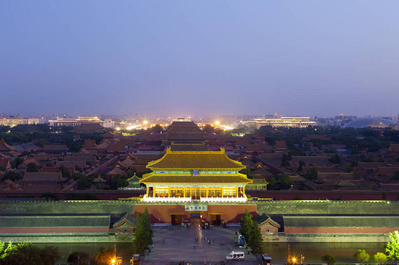 无人,故宫,宫殿,横图,彩色,室外,旅游,度假,名胜古迹,标志建筑,地标,建筑,夜景,北京,中国,遗迹,图片,建筑群,古典,古迹,文物,娱乐,建设,古建筑,午门,紫禁城,享受,休闲,旅游胜地,放松,摄影,城楼,文明,中国文化,古文明,门楼,灯火辉煌,旅行,故宫博物院,皇宫,博物院,bj174