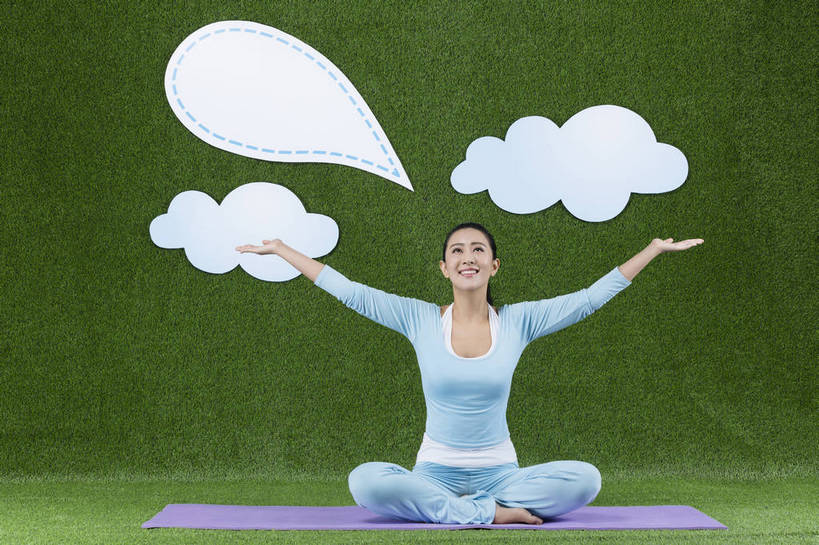 东方人,成年人,一个人,坐,横图,彩色,运动服,美容,瑜伽,运动,信心,草地,草坪,美景,北京,中国,亚洲,绿色背景,图片,景观,美丽,黄种人,干净,一个,绿色,自然,草皮,休闲,健康,景色,放松,活力,美女,自信,养生,摄影,单个,清爽,优雅,宁静,舒适,清新,自然风光,瑜伽服,温柔,单人,东亚,纯净,单独,气息,完美,女人,女性,亚洲人,中国人,年轻人,盘着腿坐,全身,影棚拍摄,魅力,运动装,bj174