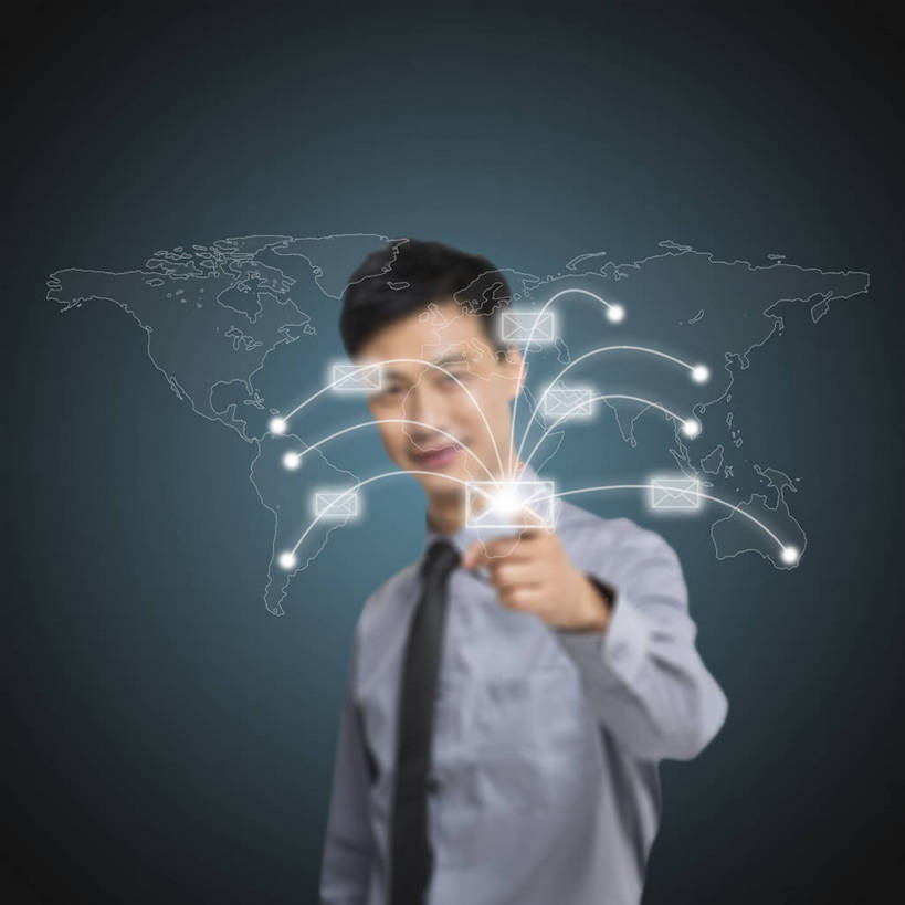 东方人,成年人,中年人,一个人,商务人士,站,微笑,方图,彩色,室内,衬衫,商务,时尚,快乐,自由,幸福,骄傲,成功,信心,互联网,技术,数码,高科技,科技,北京,中国,亚洲,仅一个男性,指,阴影,正装,透明,辐射,科学,空间,网络,屏幕,图片,触摸屏,领带,高光,几何,计算机图形,合成,图像,信息技术,指点,黄种人,数码合成,现代,发散,职业,健康,手指,成熟,放松,幻想,活力,自信,金融,摄影,生活方式,指引,电脑合成图,数码合成图,创造力,科学技术,指着,酷,指向,科幻,未来,象征,愉悦,庄重,合成图,成就,影像,努力,身份,虚拟,梦想,单人,东亚,正式,地位,乐观,单独,扩展,男人,男性,亚洲人,中国人,白领,触摸,半身,衬衣,欢乐,开心,愉快,全息图,魅力,感知,bj174